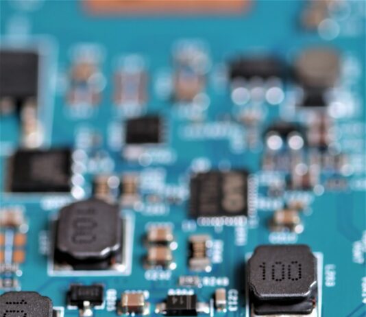 자동차·가전 등 7대 산업 ‘AI 반도체’ 개발…하반기 지원안 발표 a close up of a circuit board