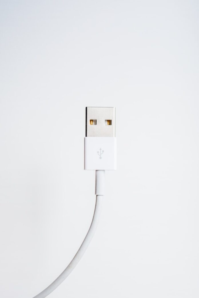 white sync cable