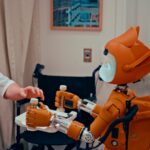 “AI로 똑똑해진 건강관리, 일상 속 작은 실천으로 내 몸 지키기” Man gives robot bottles on a tray
